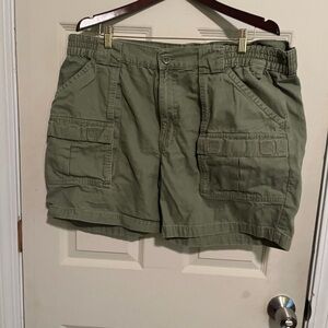 RedHead Olive Cargo Utility Shorts